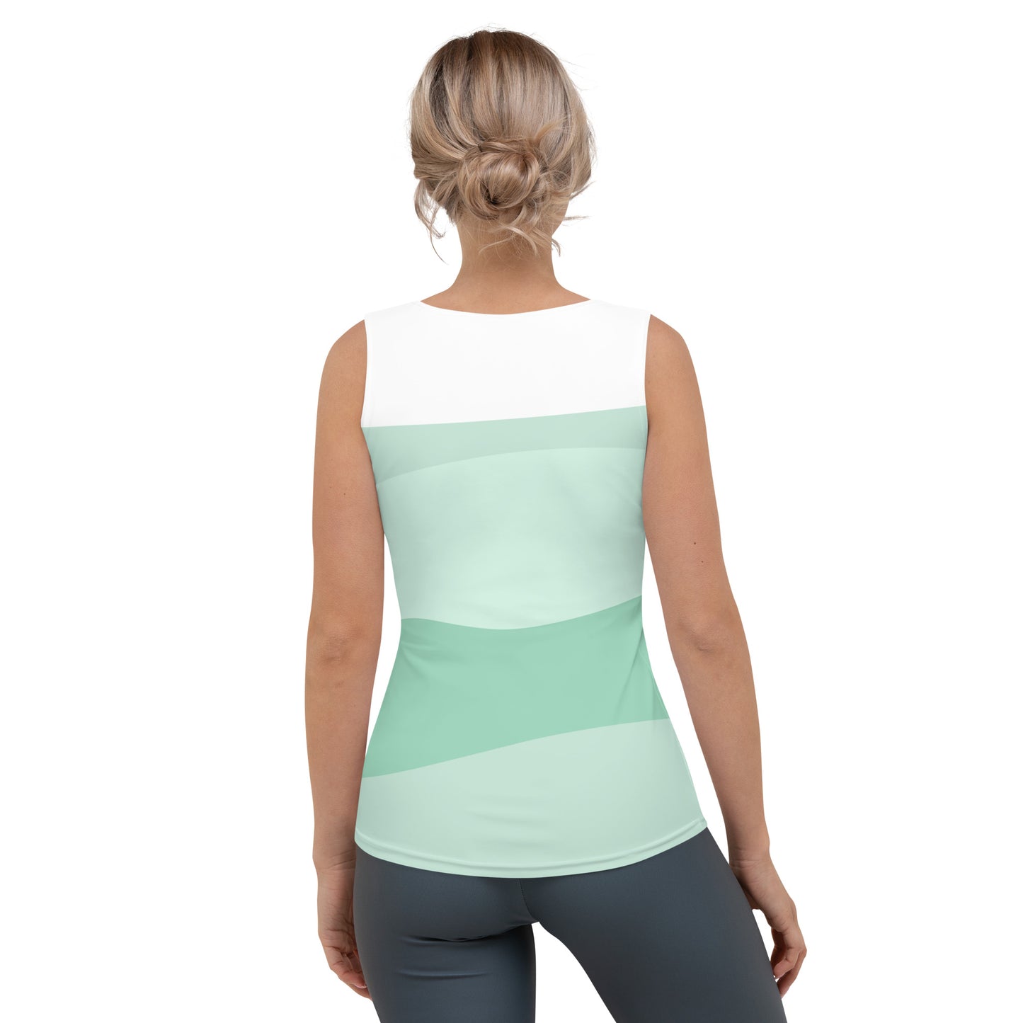 Smooth and Stretchy Tank Top for a Causal Day or Active Training