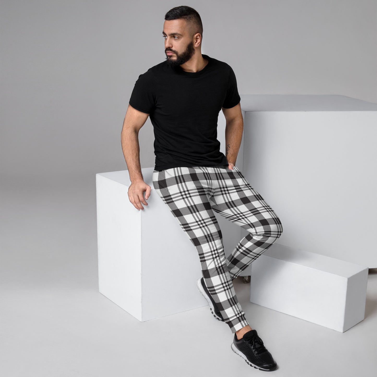 Comfy Slim Fit Joggers with Checkered Print